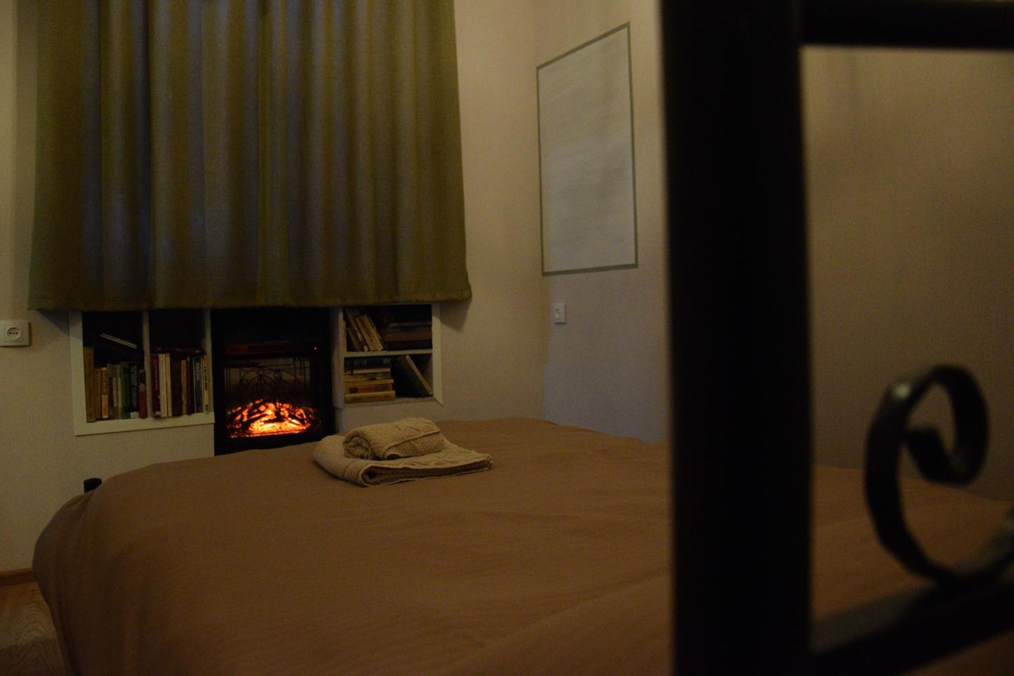 Librarians' Flat Lägenhet Tbilisi Exteriör bild
