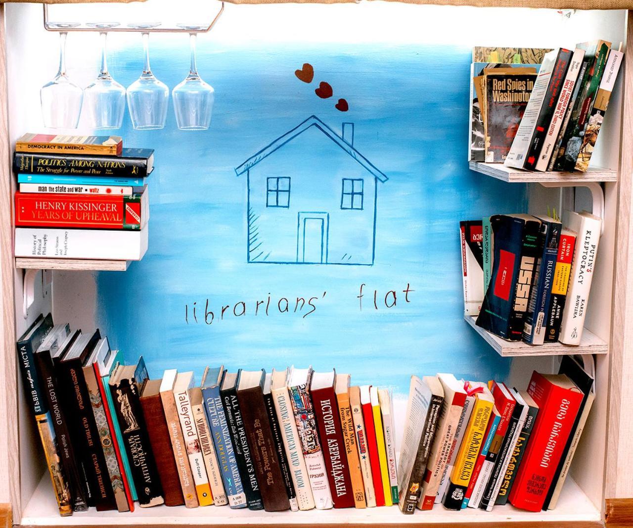 Librarians' Flat Lägenhet Tbilisi Exteriör bild