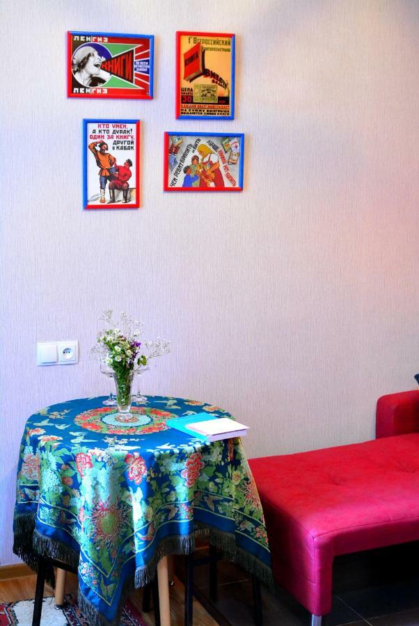 Librarians' Flat Lägenhet Tbilisi Exteriör bild